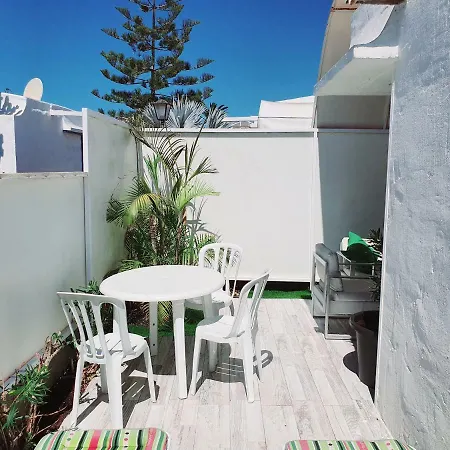 2-7 * Playa del Ingles (Gran Canaria)